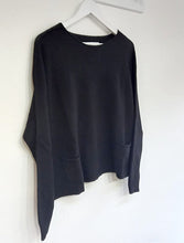 Load image into Gallery viewer, Elsa Two Pocket Jumper - Black