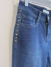 Load image into Gallery viewer, Red Button Kate Jog Classic Blue Jeans