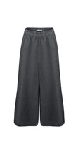 Load image into Gallery viewer, Amazing Woman Kira Linen Culottes - Charcoal